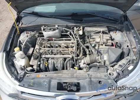 2010 Ford Focus Se z USA, uszkodzony, nr VIN 1FAHP3FN9AW185012